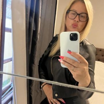 Fernandinha - Acompanhante (Foto 1)