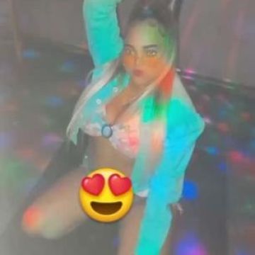 Laura Fontinelly - Acompanhante Maricá (Foto 8)