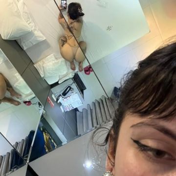 Mariah tatuada - Acompanhante  (Foto 5)