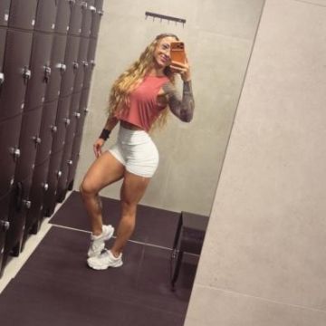 Lara - Acompanhante Rolândia (Foto 2)