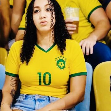Laryssa Cacheada - Acompanhante  (Foto 1)