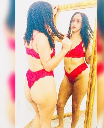 Laryssa Cacheada Acompanhante Apenas virtual @laryssa