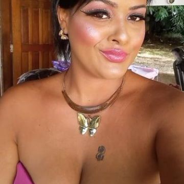 Luciana Batista - Acompanhante Trindade (Foto 6)