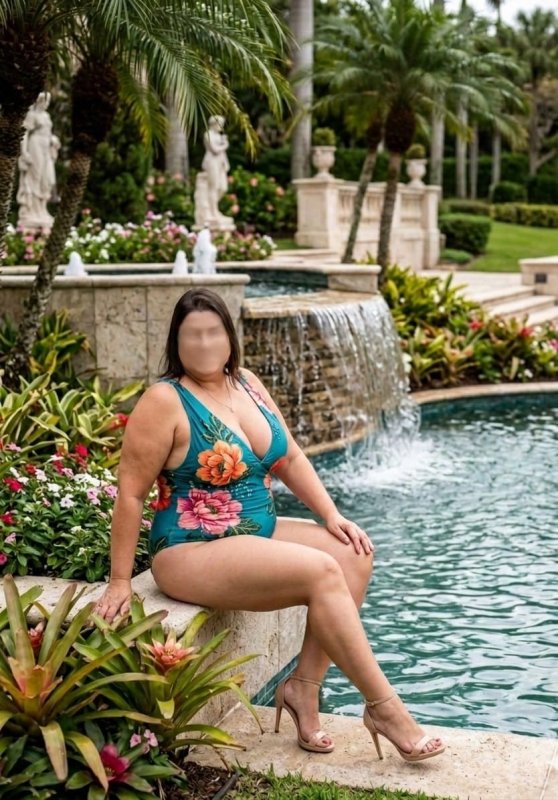 Imagem do post de Coroa 53 Anos Gata de Luxo Plus Size