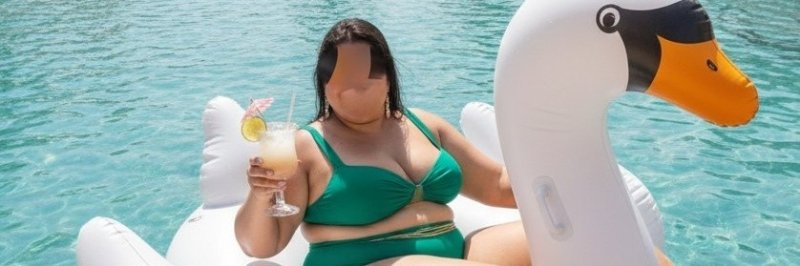 Imagem do post de Coroa 53 Anos Gata de Luxo Plus Size