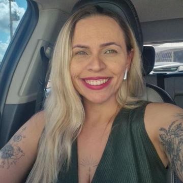 Luara Leal